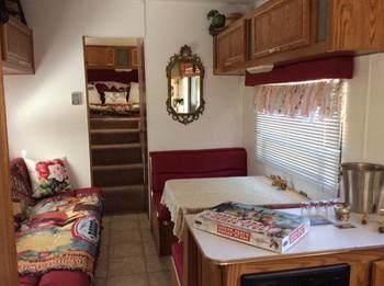 Scenic Canyon Ranch And Retreat Bed and Breakfast Κελόουνα  Εξωτερικό φωτογραφία